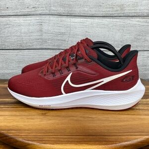 Nike Air Zoom Pegasus 39 Arkansas Razorbacks Shoe DR1989-600 Men’s Size 9.5